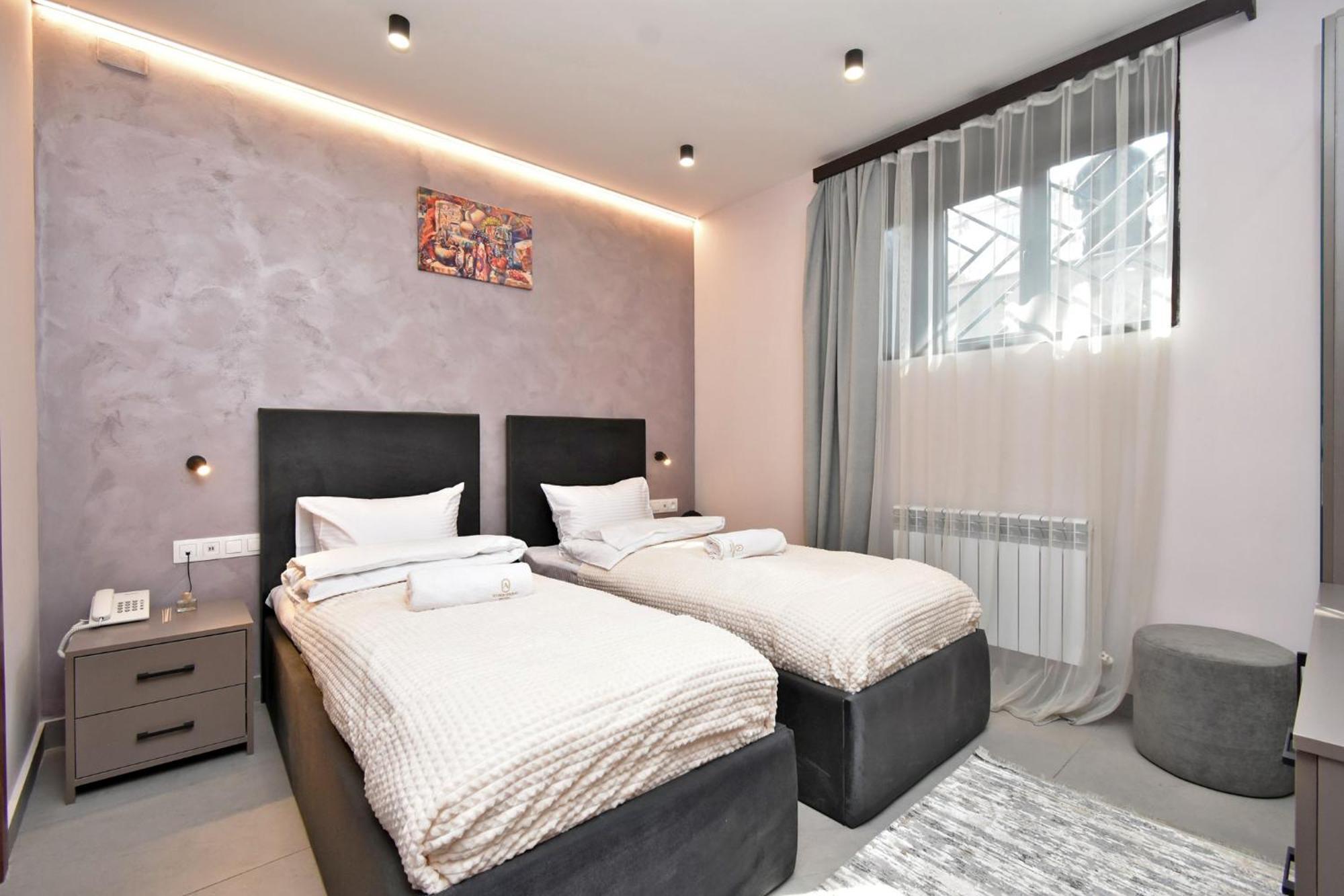 Avenue 23 Boutique Hotel Jerevan Exteriör bild