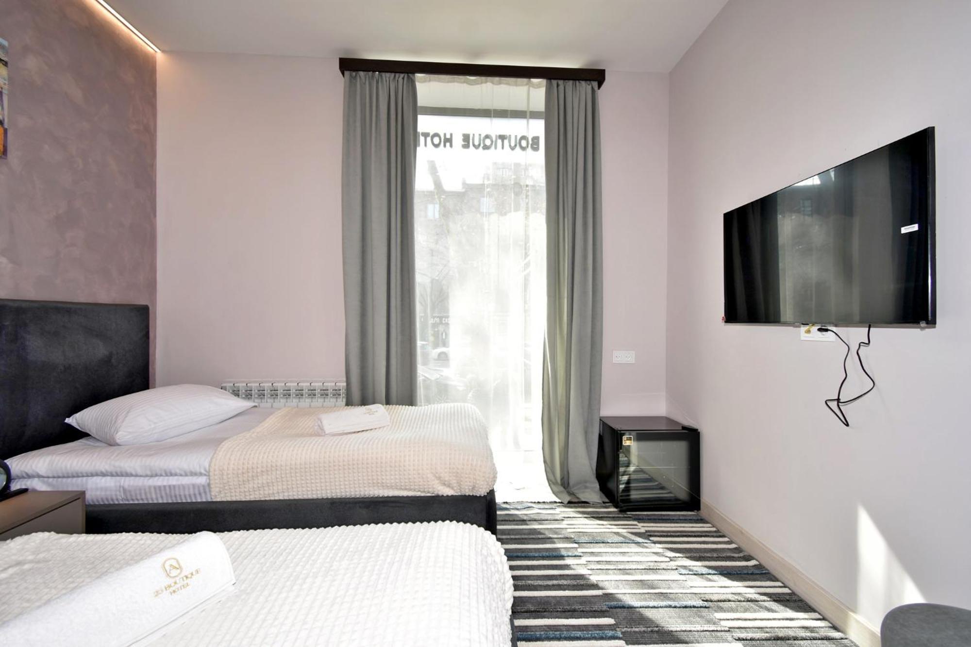 Avenue 23 Boutique Hotel Jerevan Exteriör bild