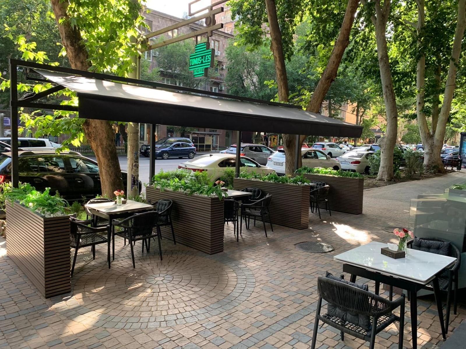 Avenue 23 Boutique Hotel Jerevan Exteriör bild
